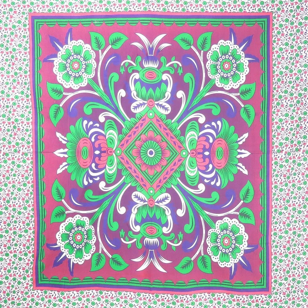 Oussum Wall Art Pink-Green Floral Print Ceiling Décor Cover Decorative Tapestry